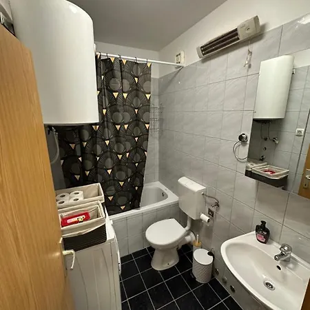 Apartman Aurora Kastel Novi Exterior photo