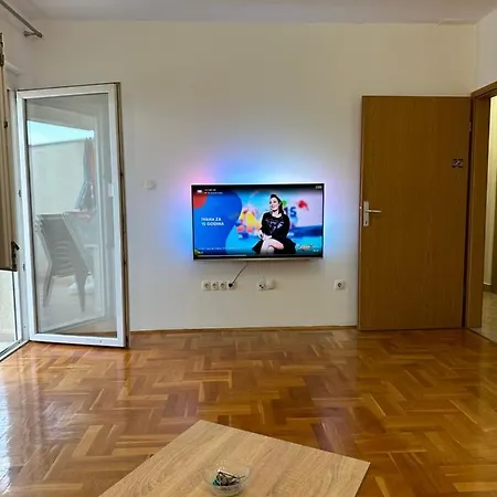 Apartman Aurora Kastel Novi Exterior photo